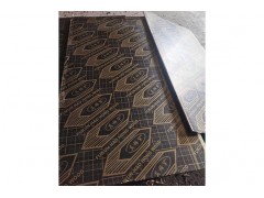 建筑覆膜板為什么會出現松動