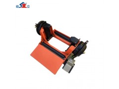 為什么氣動扒胎機使用時腳踏開關會漏氣